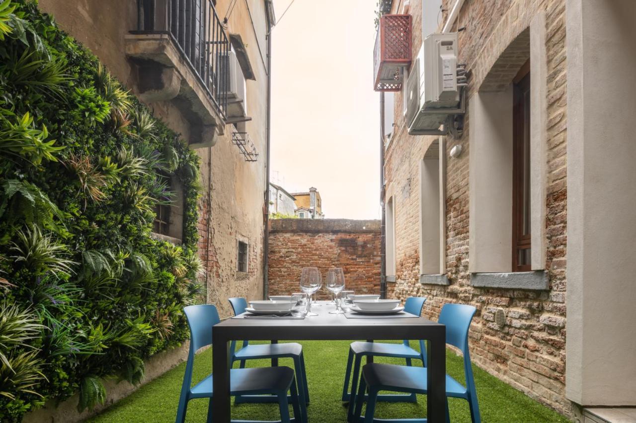 Castello Apartment With Garden R&R Veneza Exterior foto