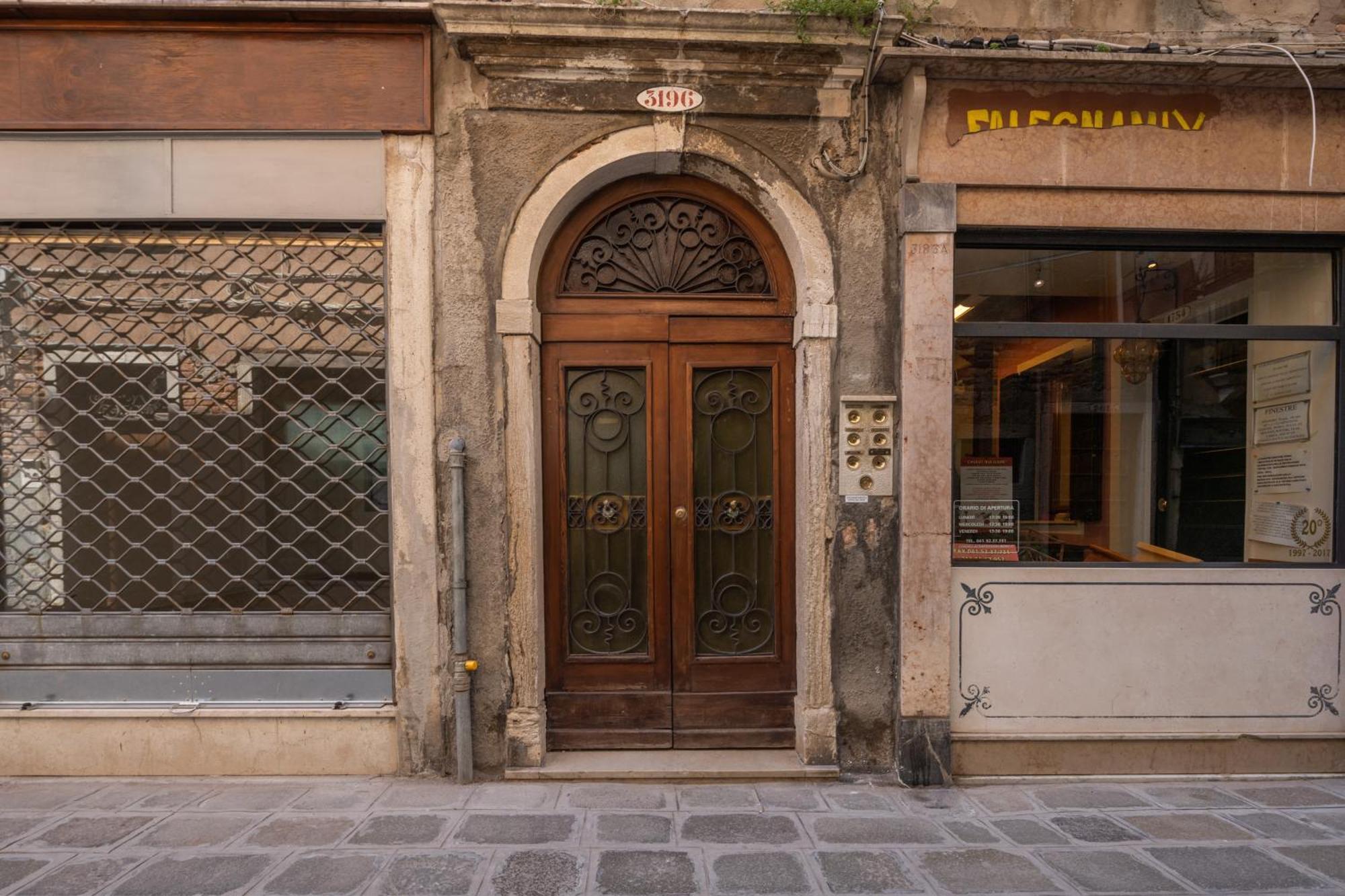 Castello Apartment With Garden R&R Veneza Exterior foto